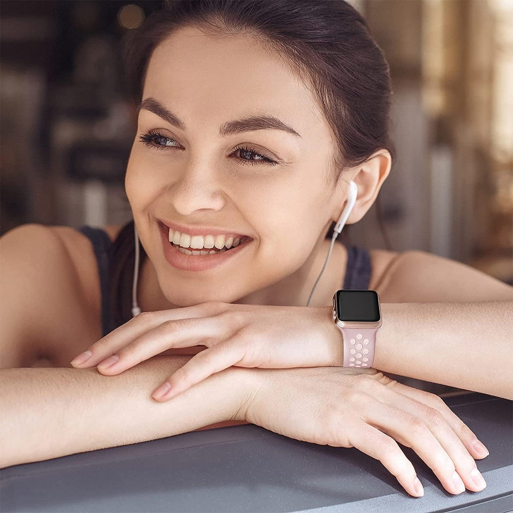 Curea Sport Loop Active - Apple Watch 1/2/3/4/5/6/7/8/9/10/11/SE/SE2/SE3 - 38/40/41/42 MM - M/L - Light Pink/White