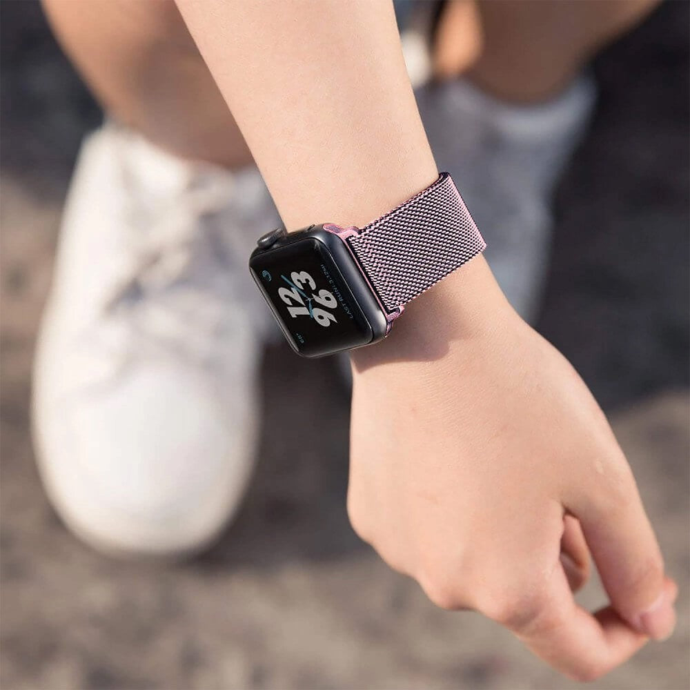 Curea Milanese Classic - Apple Watch 1/2/3/4/5/6/7/8/9/10/11/SE/SE2/SE3/Ultra 1/Ultra 2/Ultra 3 - 42/44/45/46/49 MM - Rose Pink