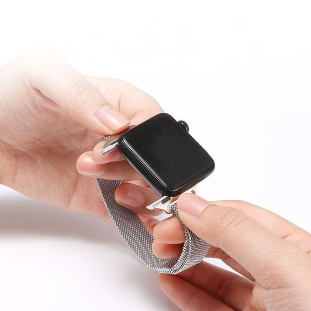 Milanese Slimline Band - Apple Watch 1/2/3/4/5/6/7/8/9/10/11/SE/SE2/SE3/Ultra 1/Ultra 2/Ultra 3 - 42/44/45/46/49 MM - Silver