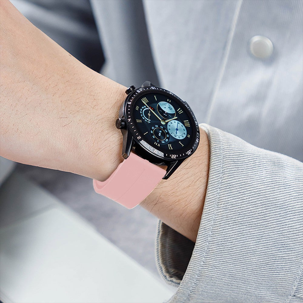 Curea Silicone Metallic Link - Huawei Watch GT4 46mm/4/4Pro/Ultimate/GT3 SE/Buds/3 Pro New/GT3 Pro 46mm/GT Runner/GT3/3/3Pro/GT2 Pro/GT2e/GT 42mm/GT2 46mm - 22mm - Pink Sand