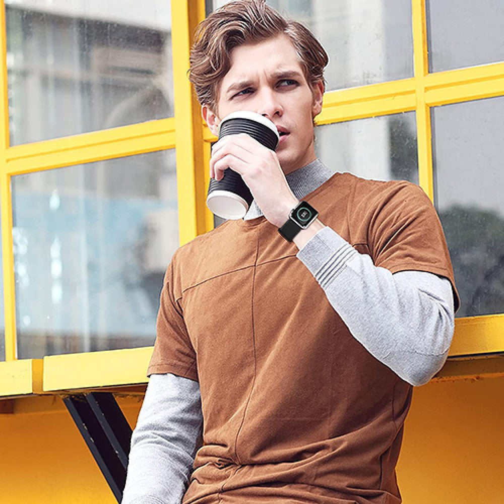 Curea Nylon Sport - Apple Watch 1/2/3/4/5/6/7/8/9/10/11/SE/SE2/SE3 - 38/40/41/42 MM - Black