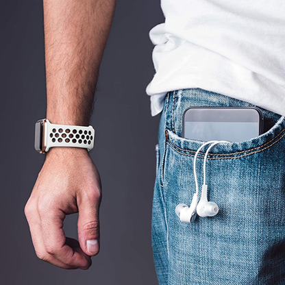 Silicone Flex Loop Strap - Apple Watch 1/2/3/4/5/6/7/8/9/10/11/SE/SE2/SE3/Ultra 1/Ultra 2/Ultra 3 - 42/44/45/46/49 MM - White/Black