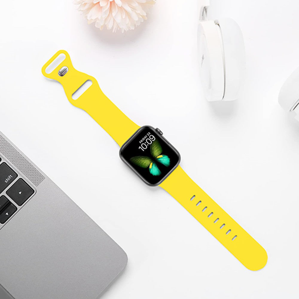 Silicone Flex Loop Strap - Apple Watch 1/2/3/4/5/6/7/8/9/10/11/SE/SE2/SE3 - 38/40/41/42 MM - Yellow