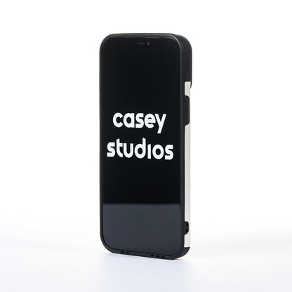 Husa Family Feud - iPhone 12 Pro Max - Woman