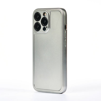 Chromed Case - iPhone 13 Pro - Silver